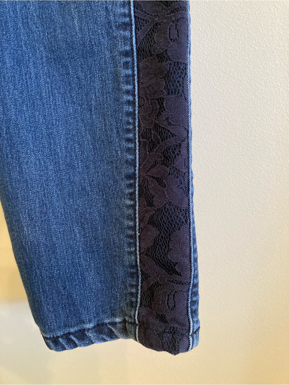 Christopher & Banks Jeans - Picture 9 of 12